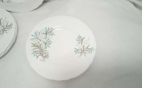 6 Vintage Pretty Tuscan `Blue Lily` side plates - Made in England