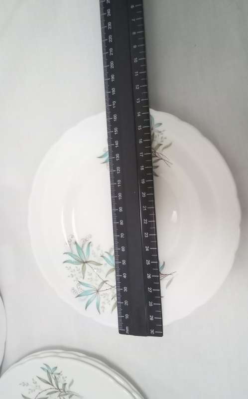 6 Vintage Pretty Tuscan `Blue Lily` side plates - Made in England