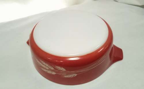 Vintage Pyrex - Autumn Wheat Casserole Dish - 471-B  500 ML
