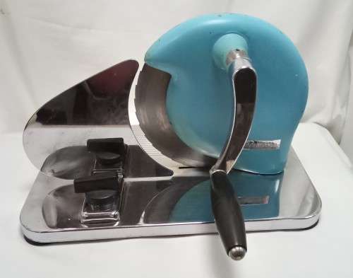 Vintage Pineware Slicer Blue