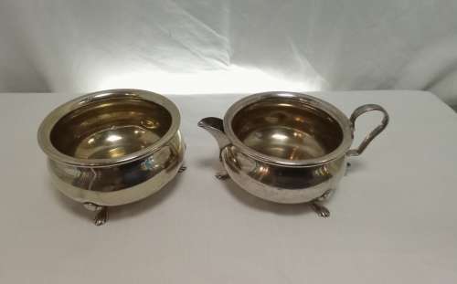 Vintage very cute silver plated Milk & Sugar