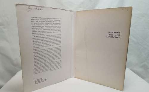 The Japanese art of miniature trees and Landscapes by Yuji Yoshimura & GM Halford