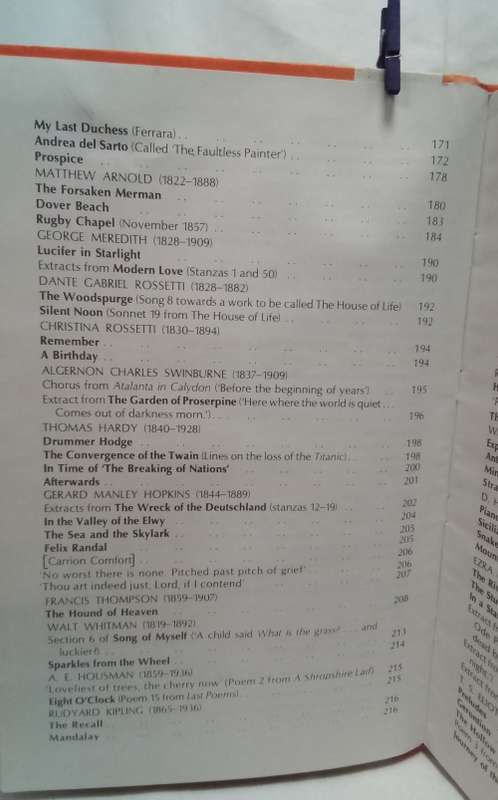 The Living Tradition: an anthology of English Verse 1340-1940 Tyfield, Nicol, Rumboli 1979