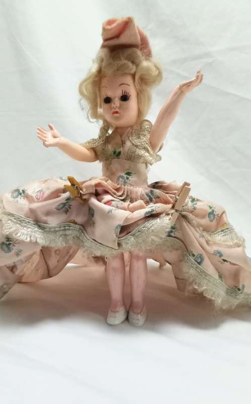 Beautiful vintage "sleepy eye" fashion doll with original dress