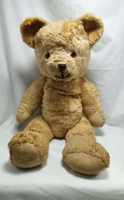 1960`s Absolutely gorgeous Vintage Teddy bear - quite large