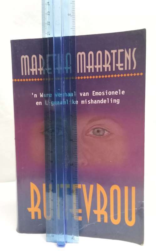 Ruitevrou - Maretha Martens