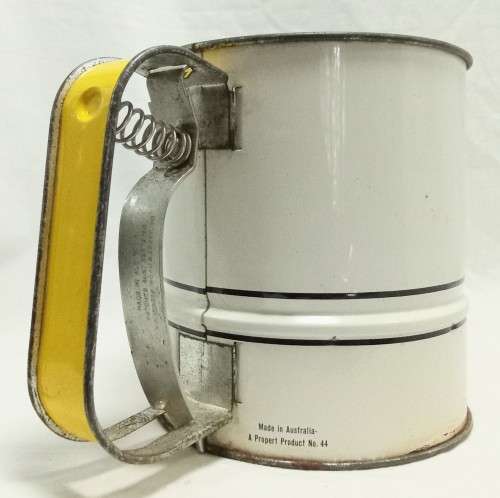 Vintage `Fairy Sifter`