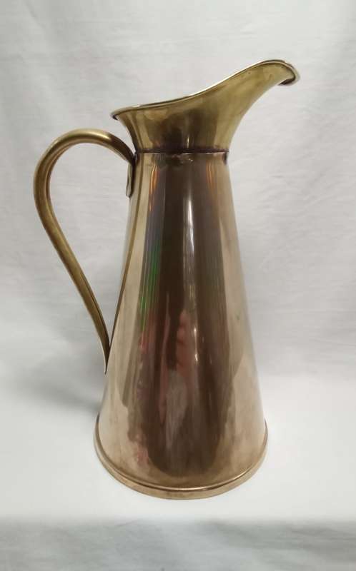 Stunning Joseph Sankey & Sons solid brass jug