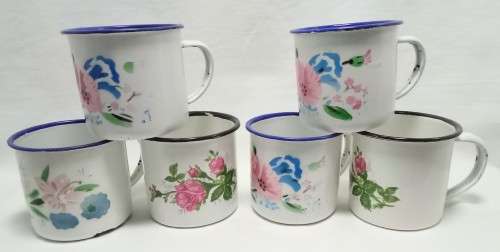 Cute six vintage medium sized enamel coffee mugs