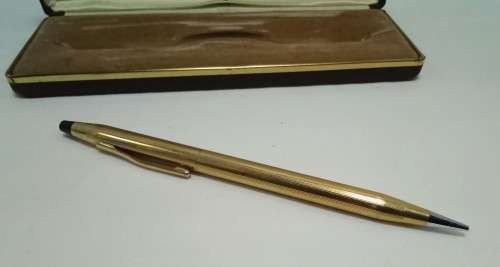 Cross pencil in good condition