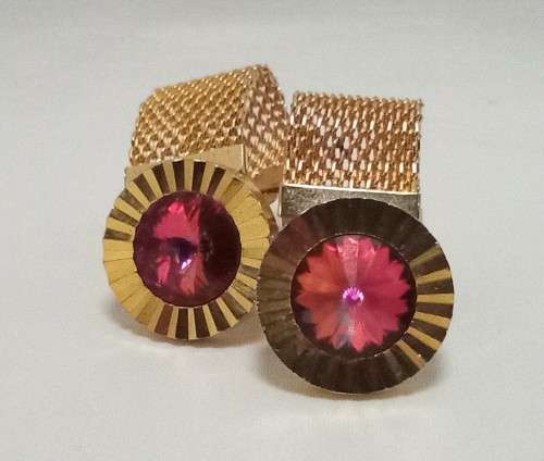 Stunning vintage gold dress jewellery cufflinks