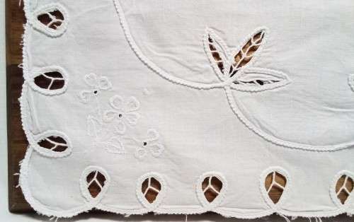 Beautiful Vintage tray cloth