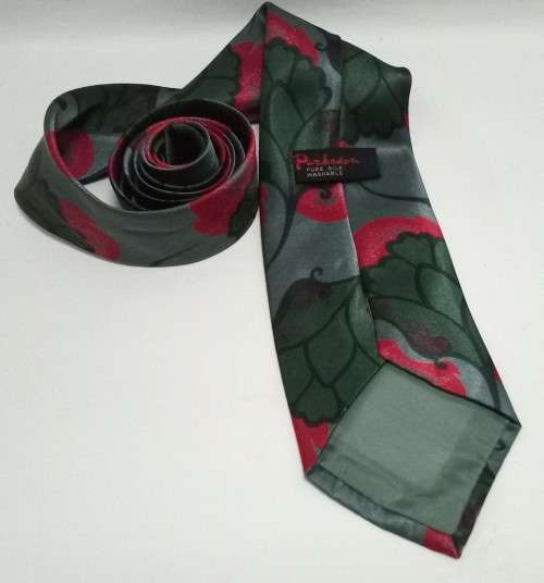 Parksdea pure silk tie - beautiful vibrant colours