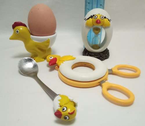 Cutest Chick themed boiled egg set