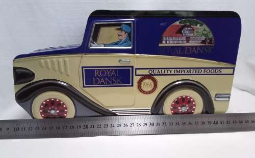 Gorgeous vintage Dansk biscuit tin truck