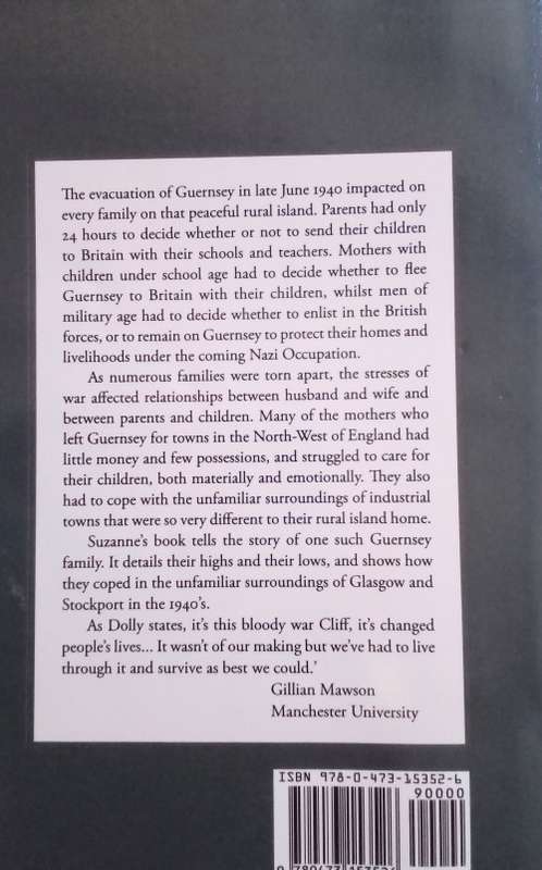 Displaced Donkeys - A Guernsey Family`s war/Suzanne Lang