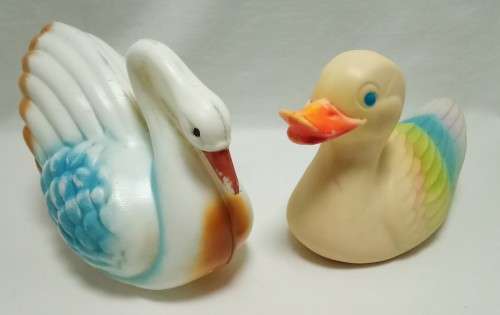 Cutest Two Vintage bath toys