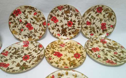 Pretty Vintage 6 piece coaster set in good condition