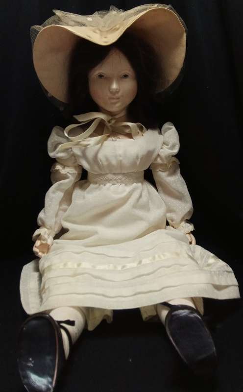 Bartholomina porcelain Settler doll 132/350