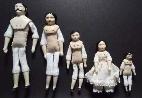 Miniature Bartholomina porcelain doll family of five