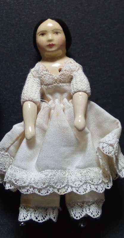 Miniature Bartholomina porcelain doll family of five