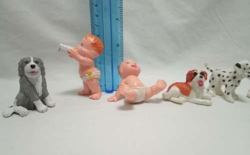 Collection of baby and other collectable figurines