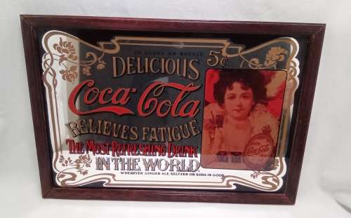 Lovely collectible vintage Coca cola mirror