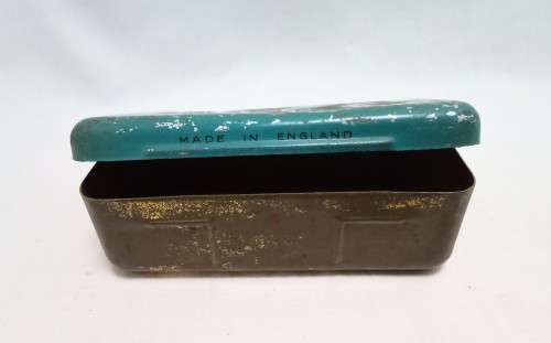 Vintage K.L.G Spark PLUG TIN