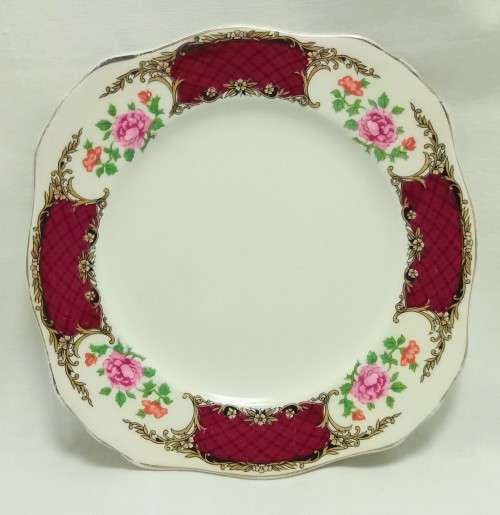 Lovely vintage Morley ware plate