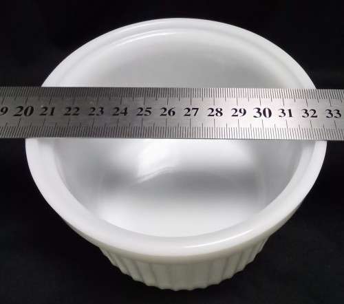 Vintage Anchor Hocking 500ml milk glass bowl