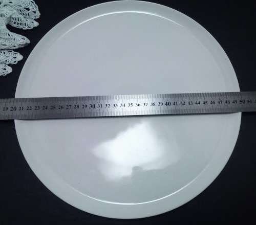 Extraordinary `plate doily`