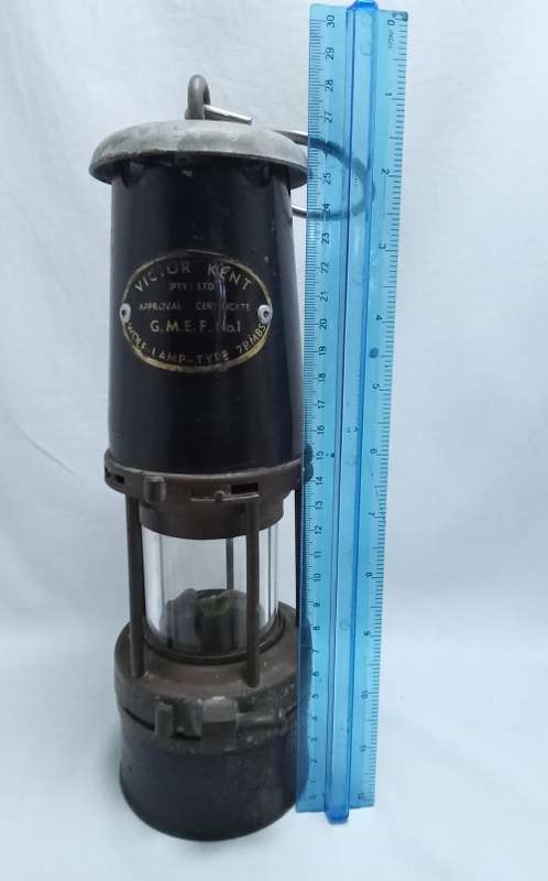 Vintage `Victor Kent Wolf` miner`s lamp in very good condition