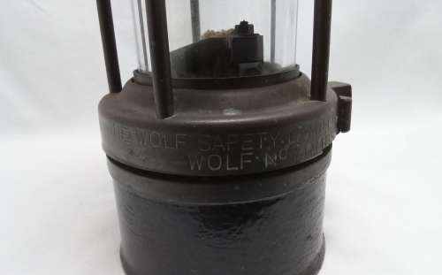 Vintage `Victor Kent Wolf` miner`s lamp in very good condition