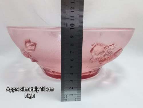 Beautiful vintage Indonesian pink glass bowl with koi fish