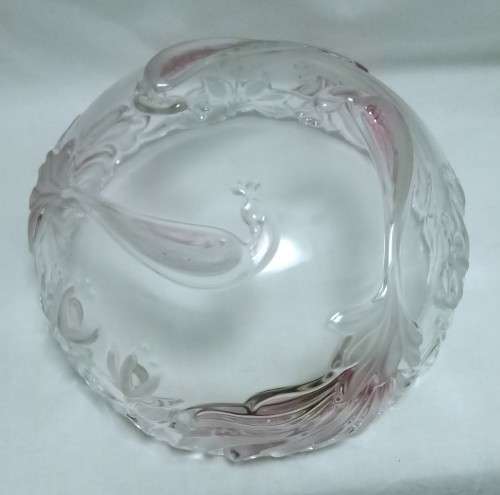 Stunning heavy vintage crystal glass bowl with beautiful pink design