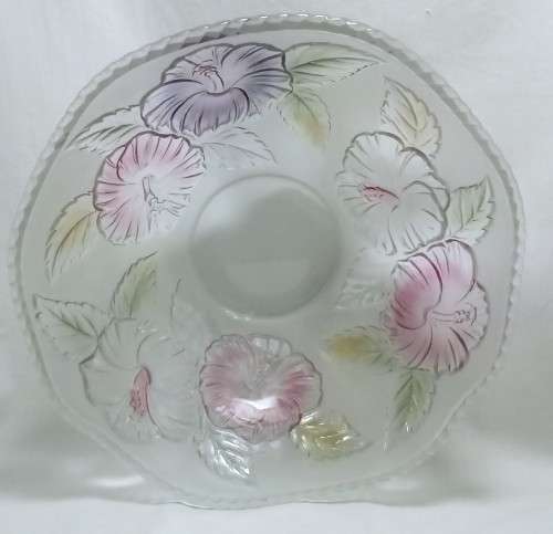 Heavy Vintage crystal glass large WP&G bowl with hibiscus design