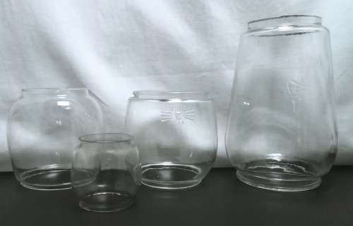 Lot of vintage lantern globes