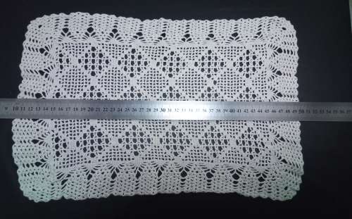 Lovely vintage crocheted tray cloth