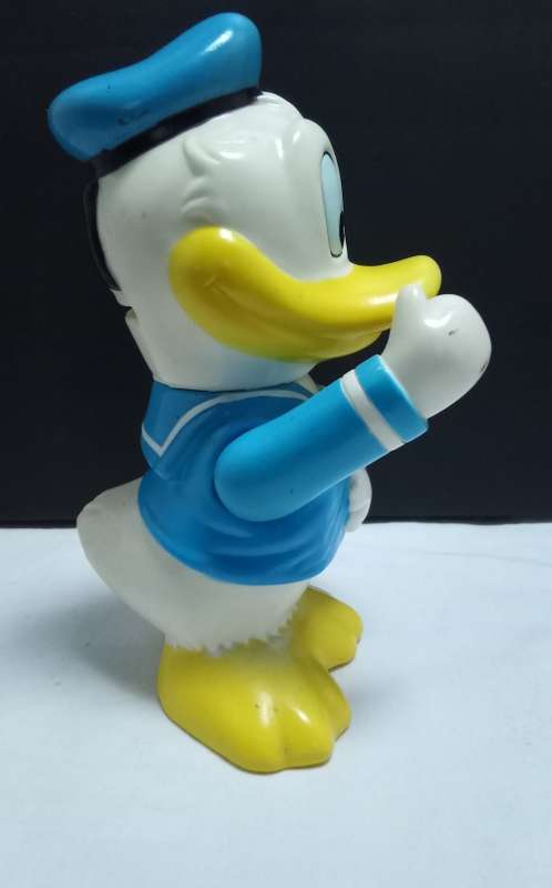 Vintage 1970s Walt Disney Productions Donald Duck money box