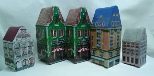 Lovely collection of little house tins in excellent condition