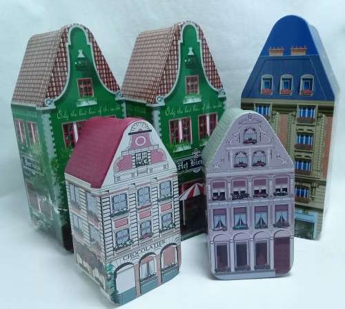 Lovely collection of little house tins in excellent condition