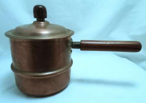 Stunning vintage Italian "Bongusto" copper pot