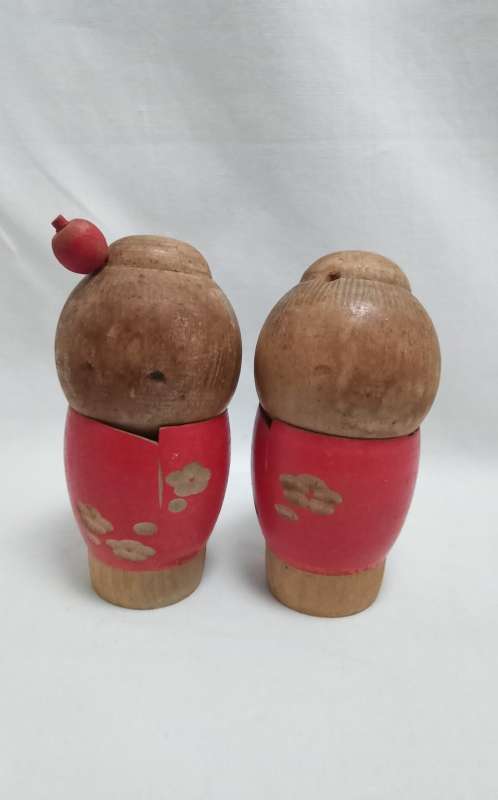 Two Vintage Japanese made kokesji dolls