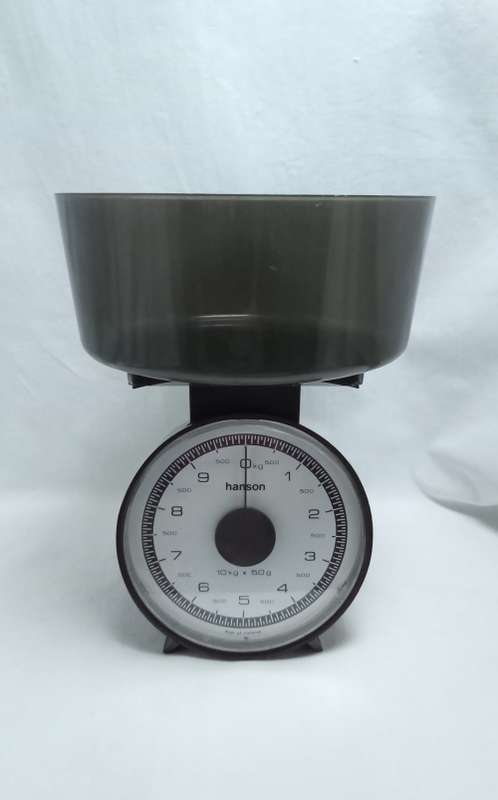 Vintage Hansen kitchen scale - made in Ireland