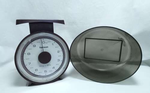 Vintage Hansen kitchen scale - made in Ireland