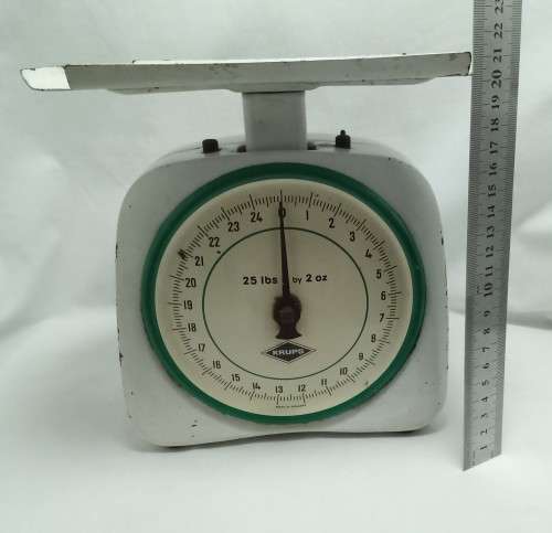 Vintage enamel Krupps kitchen scale - made in Germany