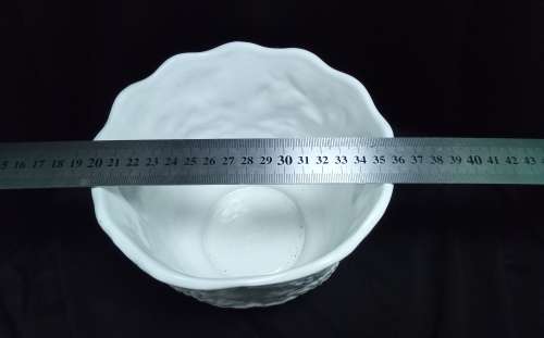 White ceramic embossed planter