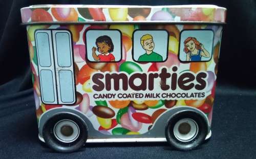 Cutest vintage Smartie bus tin