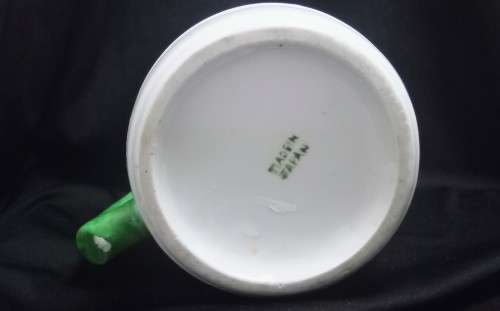 Very pretty Vintage Japanese jug