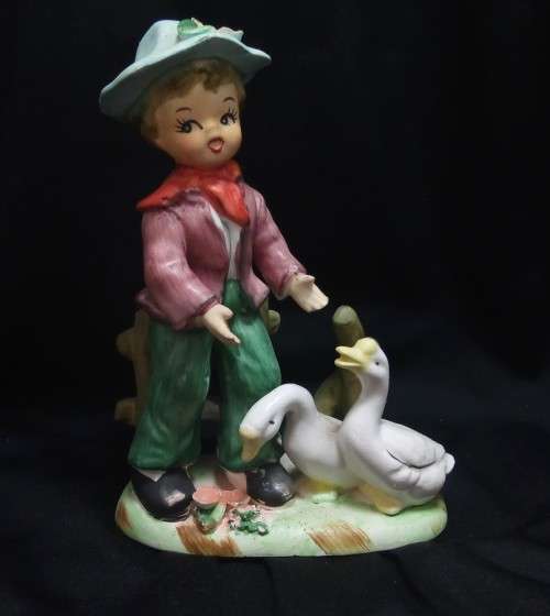 Very pretty vintage Capri little boy with ducks